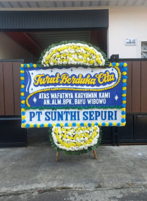 Papan Bunga Duka di Jadirejo