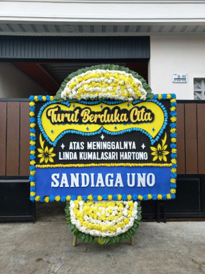 Papan Bunga Duka di Jadirejo
